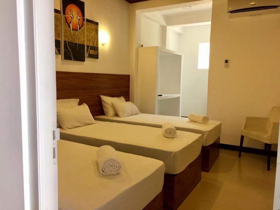 Grand Orchid Residence Kandy Exteriör bild
